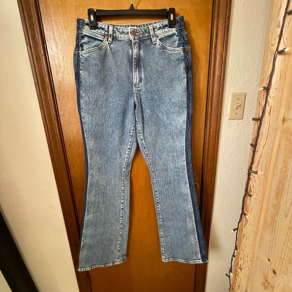 Wrangler Women's Light Blue Flare Jeans